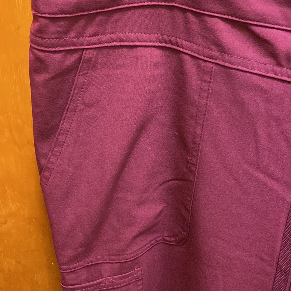 NWt Greys Anatomy 3 Pocket Low Rise Pant - Picture 4 of 12